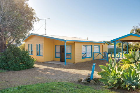26 Aldam Avenue - Goolwa Beach - Northern Rivers Accommodation 0