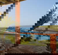 Absolute Oceanfront Cottage - Northern Rivers Accommodation