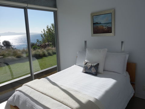 Avalon Coastal Retreat - Northern Rivers Accommodation 2