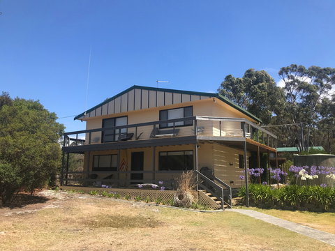 Barefoot Beach House - Northern Rivers Accommodation 1