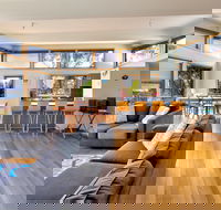 Beachcomber House - Northern Rivers Accommodation