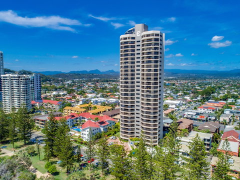 Burleigh Esplanade Apartments - Northern Rivers Accommodation 0
