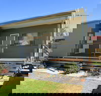 Caddy Shack Dunedoo - Northern Rivers Accommodation