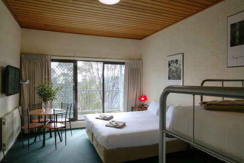 Cedarwood Apartments - Northern Rivers Accommodation 2