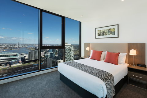 City Tempo - Lonsdale St - Northern Rivers Accommodation 0