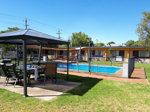 Cootamundra Gardens Motel - Northern Rivers Accommodation 1