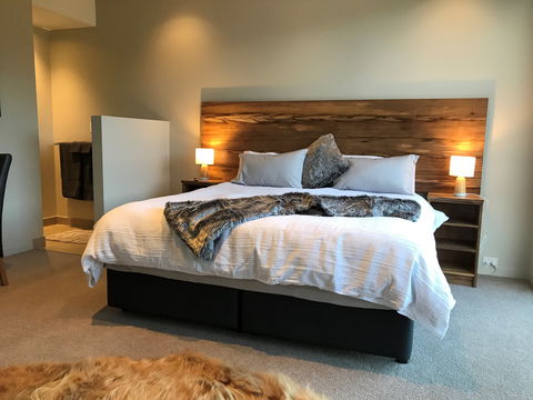 Highland Getaway Luxury Farm Stay B&B - Northern Rivers Accommodation 1