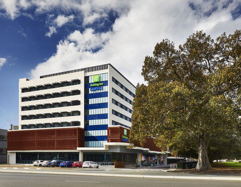 Holiday Inn Express Newcastle - Northern Rivers Accommodation 0