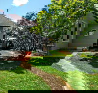 Magnolia Corner - Northern Rivers Accommodation