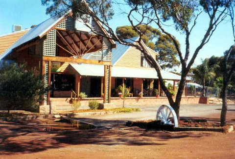 Norseman Great Western Motel - Northern Rivers Accommodation 0