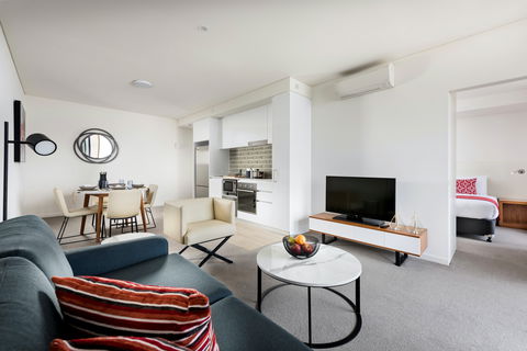 Ramada By Wyndham Vetroblu Scarborough Beach - Northern Rivers Accommodation 1