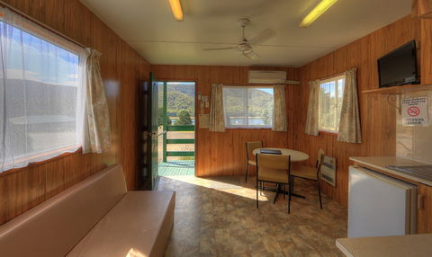 Talbingo Tourist Caravan Park - Northern Rivers Accommodation 1