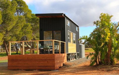 The Pink Lake Tiny House - Northern Rivers Accommodation 0