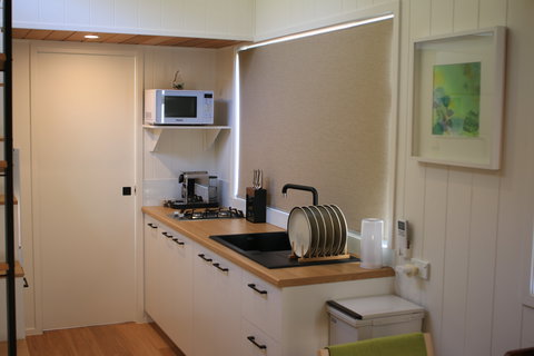 The Pink Lake Tiny House - Northern Rivers Accommodation 2