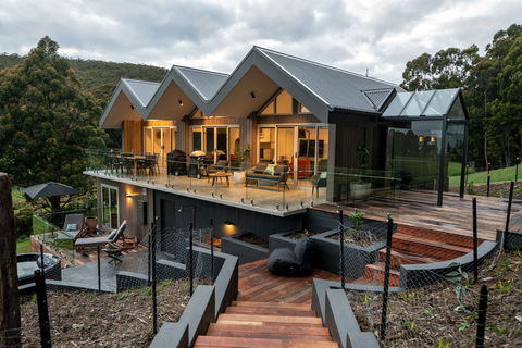 Adventure Bay Retreat - Northern Rivers Accommodation 0