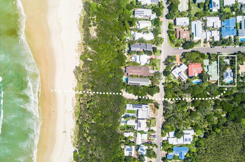 Beach Chalet - Northern Rivers Accommodation 2