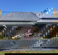 Bellamona - Cosy Georgian Cottage - Northern Rivers Accommodation