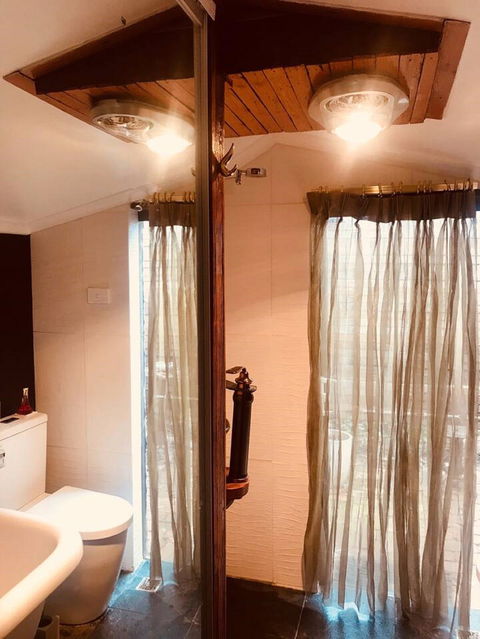 Cootamundra, Australia Rural Accommodation - Northern Rivers Accommodation 1