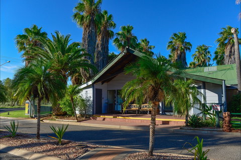 Desert Palms Alice Springs - Northern Rivers Accommodation 2