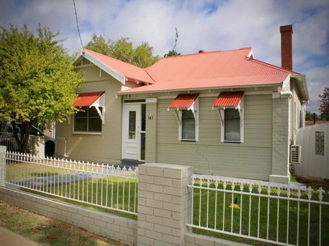 Gipps Street Cottage - Open - Northern Rivers Accommodation 0