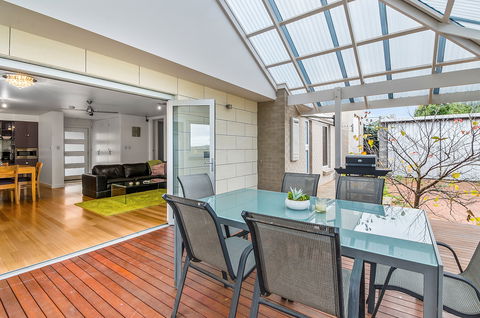 Limestone Coast Apartments - Northern Rivers Accommodation 0