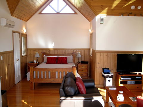 Loves Lane Cottages - Northern Rivers Accommodation 2