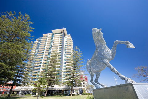 Mantra Broadbeach On The Park - Northern Rivers Accommodation 0