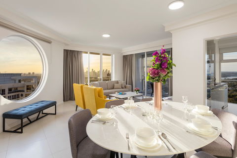 Meriton Suites Bondi Junction - Northern Rivers Accommodation 0