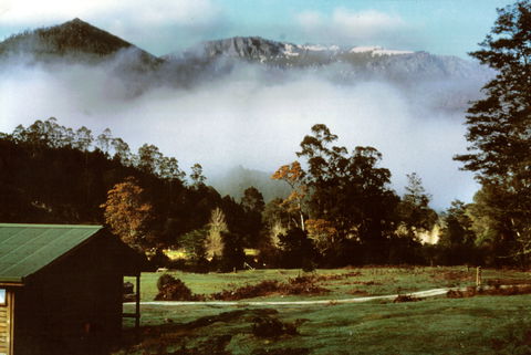 Mountain Valley Wilderness Holidays - Northern Rivers Accommodation 0