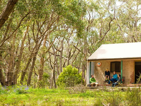 Mount Lofty Cottage YHA - Northern Rivers Accommodation 1