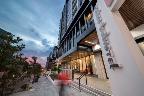 Swiss-Belhotel Brisbane - Northern Rivers Accommodation 1