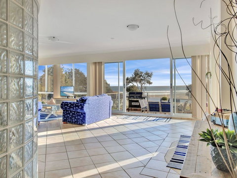 The Rotunda At Gerroa - Northern Rivers Accommodation 2