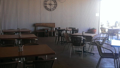 The Port Of Bourke Hotel - Northern Rivers Accommodation 2