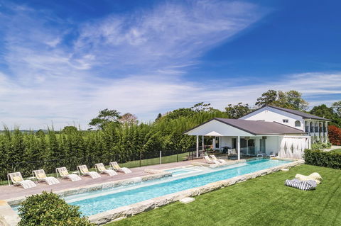 Villa St Helena - Northern Rivers Accommodation 1