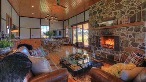 Waterloo Station - Northern Rivers Accommodation 1