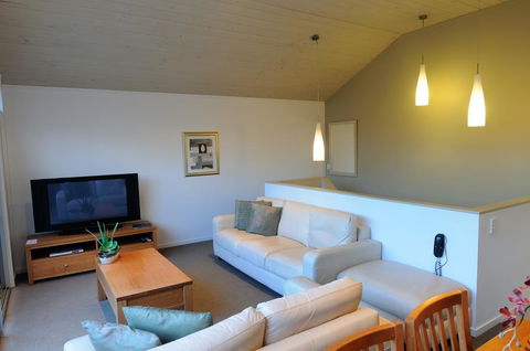 The Victoria Port Fairy - Northern Rivers Accommodation 4