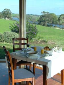 Chestnut Hill Country Retreat - Northern Rivers Accommodation 3