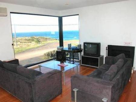 Ocean View Beach House - Northern Rivers Accommodation 3