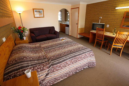 Alfred Motor Inn - Northern Rivers Accommodation 4