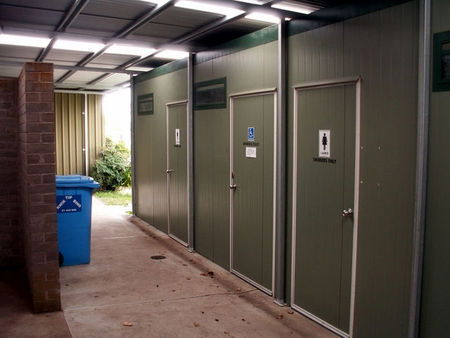 Sale Showground Caravan And Motorhome Park - Northern Rivers Accommodation 4