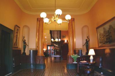 Vue Grand Hotel - Northern Rivers Accommodation 1