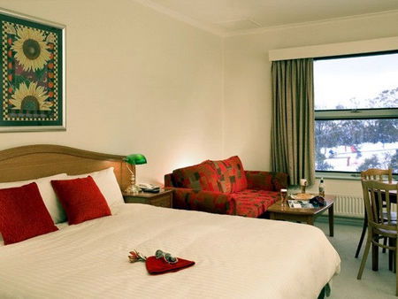 Grand Mercure Chalet Mt Buller - Northern Rivers Accommodation 3