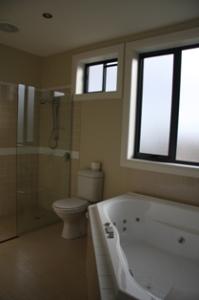 Ultimate Holiday Apartments - Northern Rivers Accommodation 4
