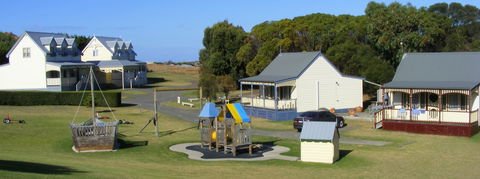 Belfast Cottages - Northern Rivers Accommodation 1