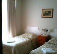 Camellia Court House and Holiday Apartments - Northern Rivers Accommodation