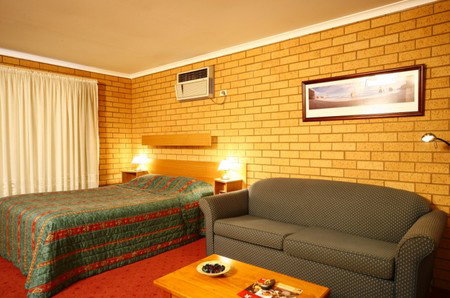 Blue Whale Motor Inn & Apartments - Northern Rivers Accommodation 3