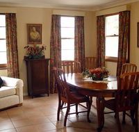 Pratically Lakeside B  B - Northern Rivers Accommodation