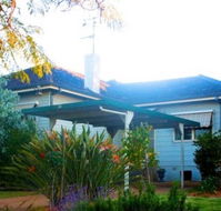 Straw Houses - Northern Rivers Accommodation