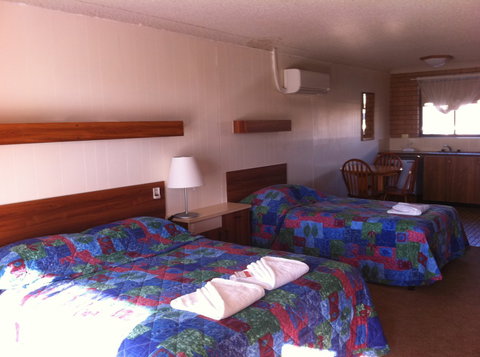 Country Comfort Tumut Valley Motel - Northern Rivers Accommodation 3