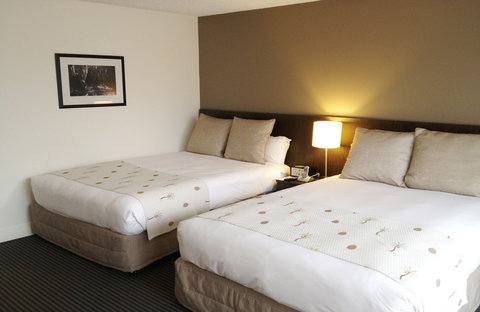 Hotel Urban Brisbane - Northern Rivers Accommodation 0